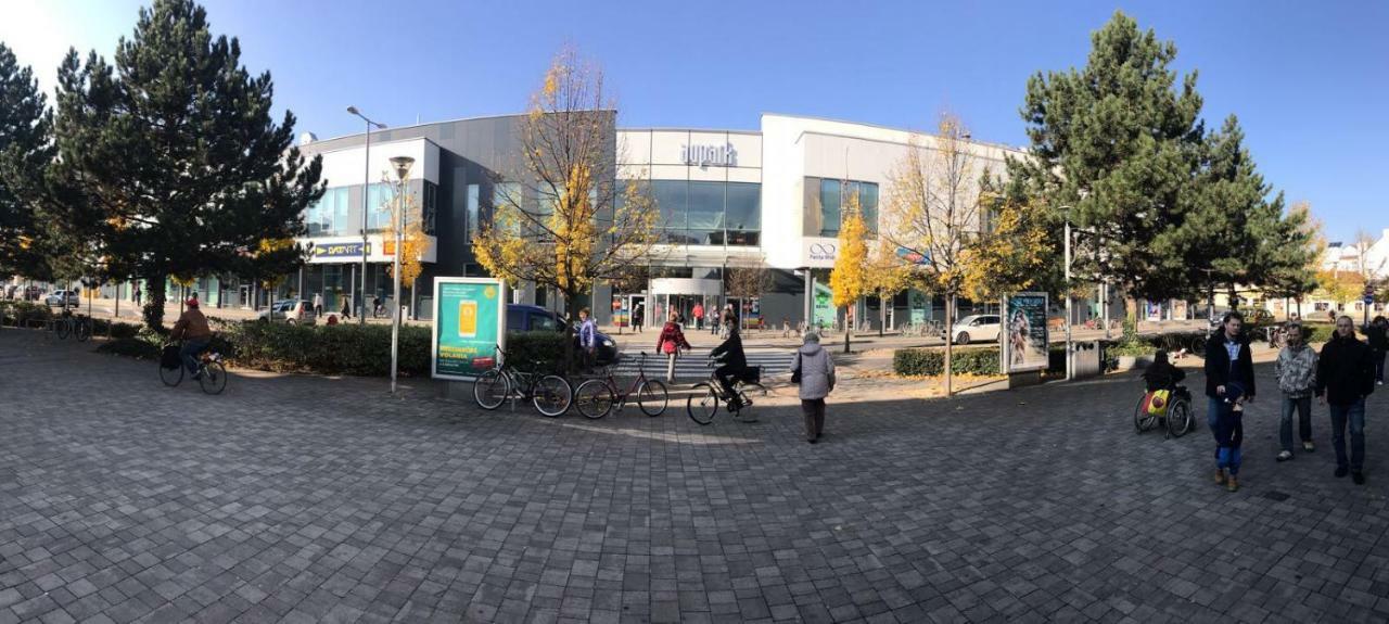 Apartman Centroom Piest'any Exteriör bild